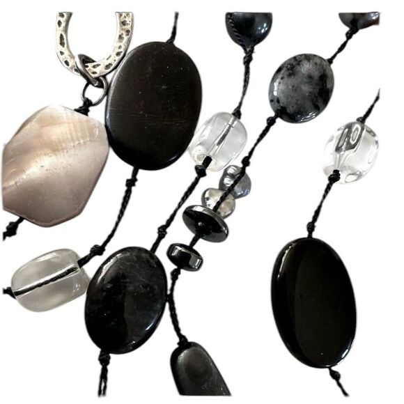 Silpada Retired N1796 DOWNTOWN Necklace with sterling silver and multiple stones - Picture 3 of 6